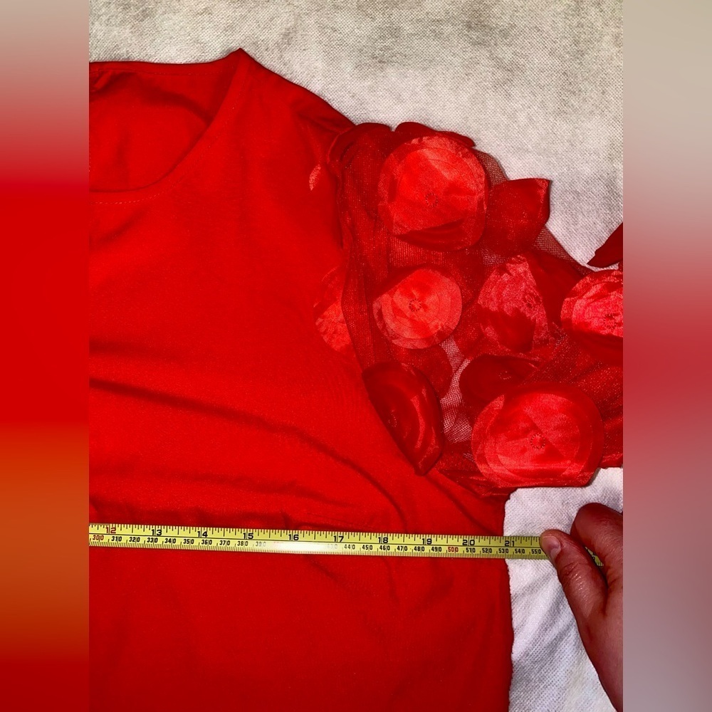 Elegant Red Women's Top with Unique Sleeve Design - Picture 5 of 6